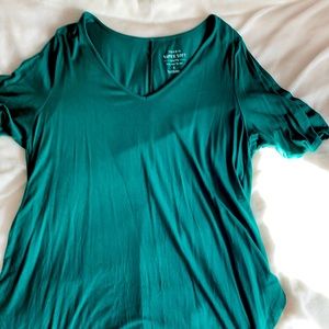 Torrid size 3 super soft knit shirt